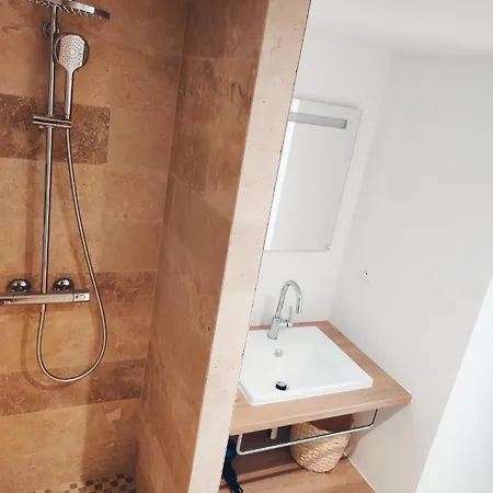 Cosy Avec Terrasse 150m De La * Barneville-Carteret