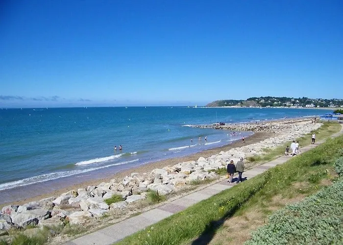 Cosy Avec Terrasse 150m De La *