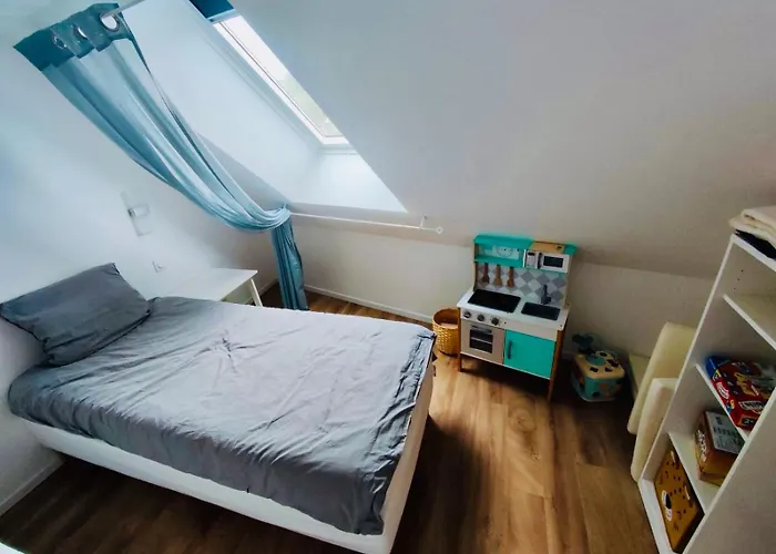 Apartment Cosy Avec Terrasse 150m De La Barneville-Carteret